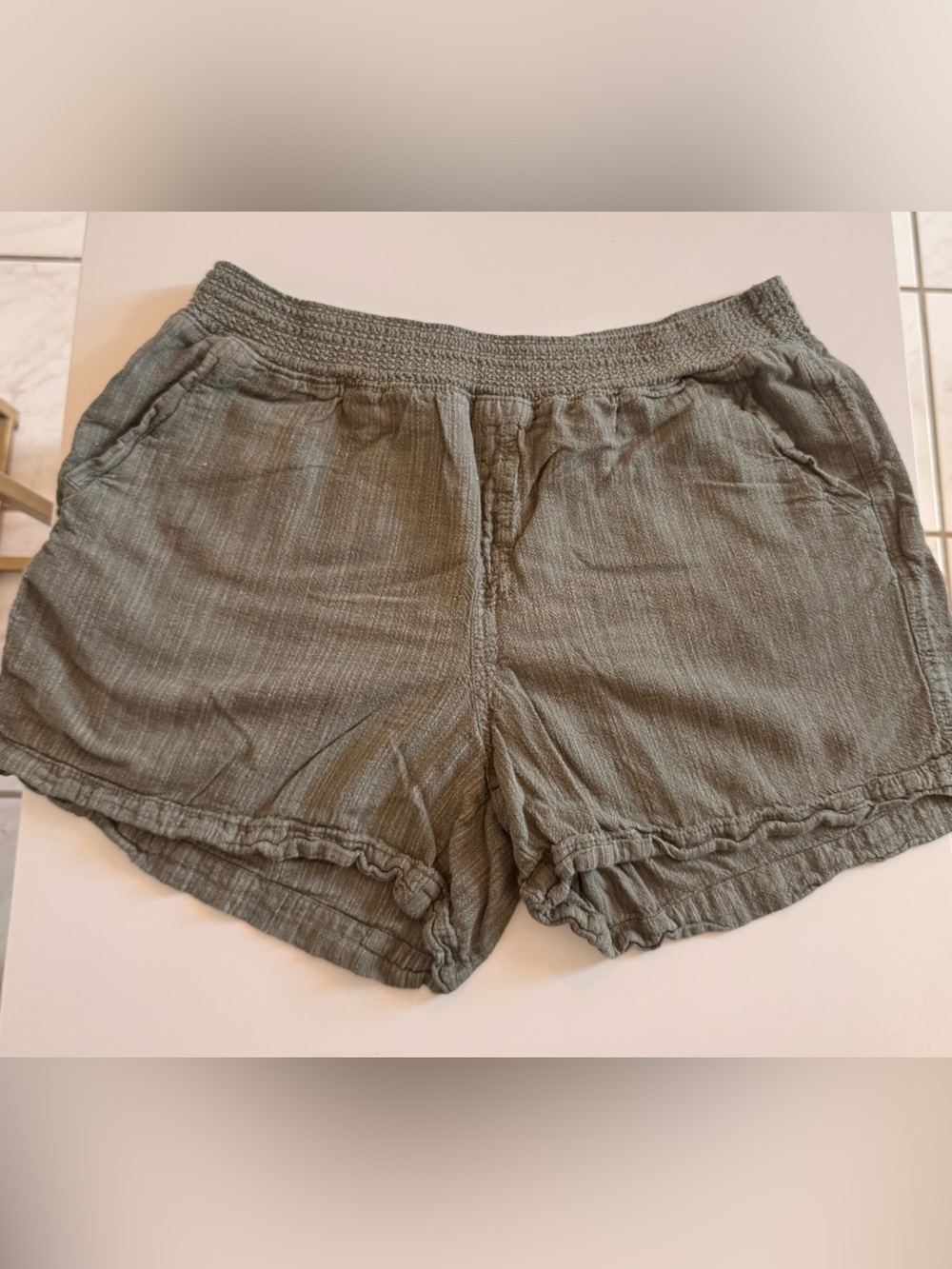 Briggs New York Olive Green Elastic-Waist Casual Shorts